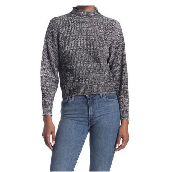 Abound Women's Crew Neck Crop Sweater in Grey Medium Charcoal Heather XSmall - Picture 1 of 4